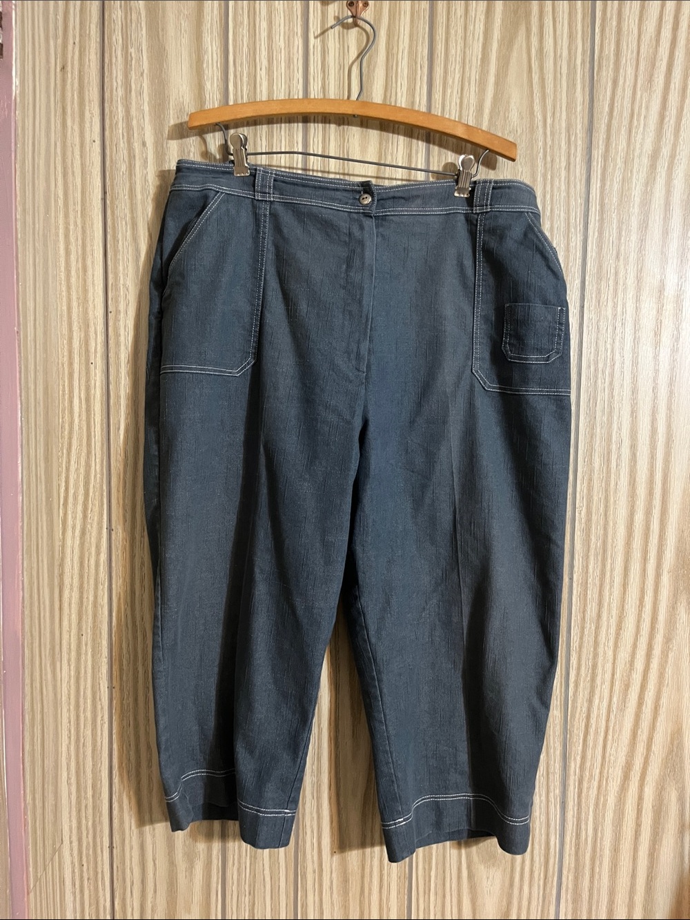 Vintage Krystal par Dan Valy contrast stich Capri pants - size 16 made in Canada